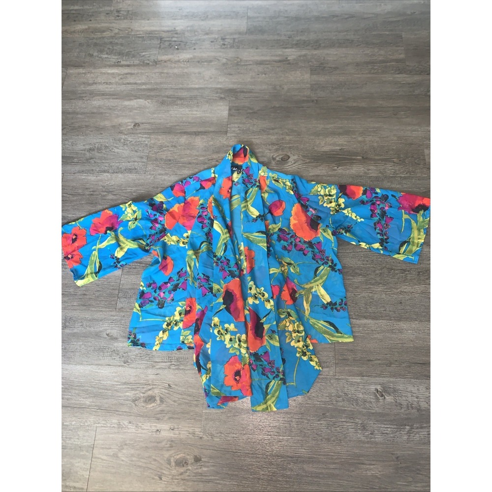 NWT CSC Studio Flaired Open Cardi Wrap Jacket L Women's Floral